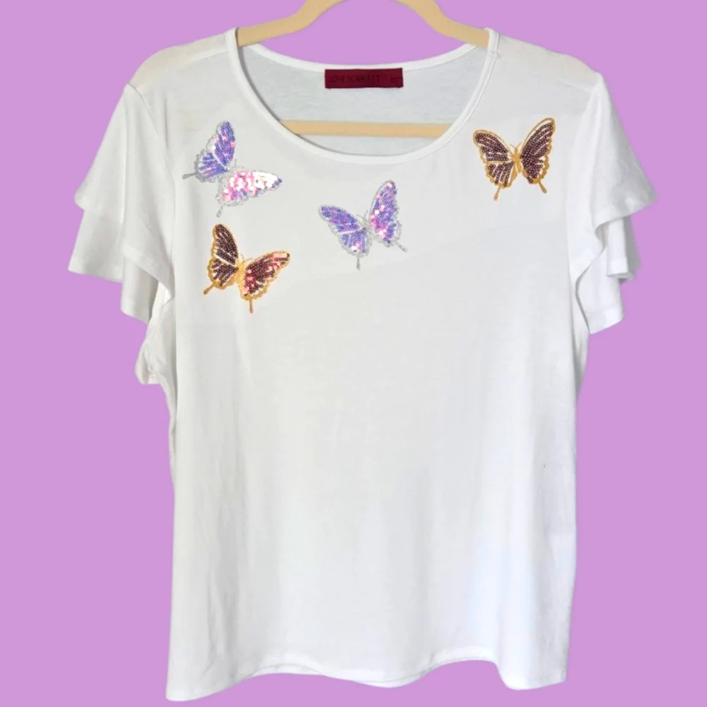 Love Scarlett Butterfly Sequin Embroidered Tee White Flutter Sleeve Top L NWT